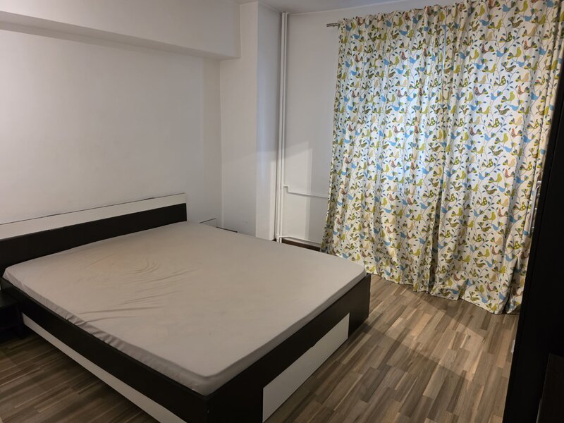 Oltenitei, 10 minute metrou, chiar la Lidl, stradal